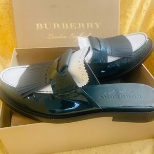 Burberry Patent Kiltie Loafers in Teal and White